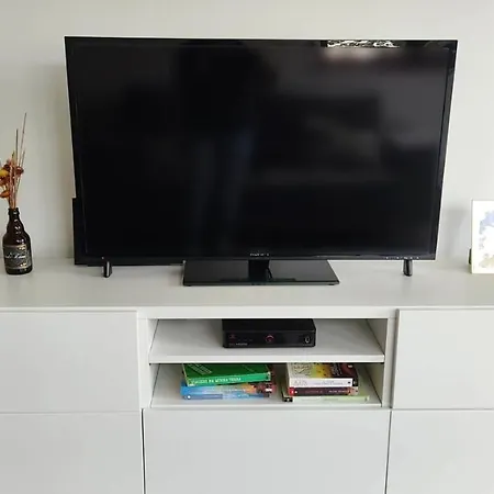 Apartment Amalia Rodrigues -apartamento Com 3 Quartos Em Pleno Coracao De *