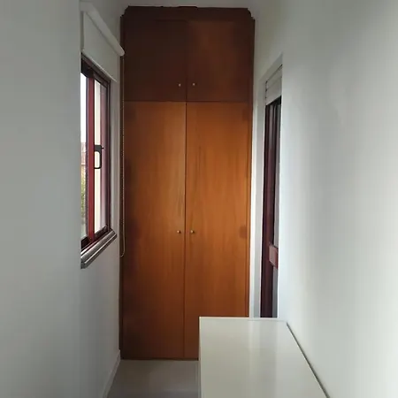 Apartment Amalia Rodrigues -apartamento Com 3 Quartos Em Pleno Coracao De *